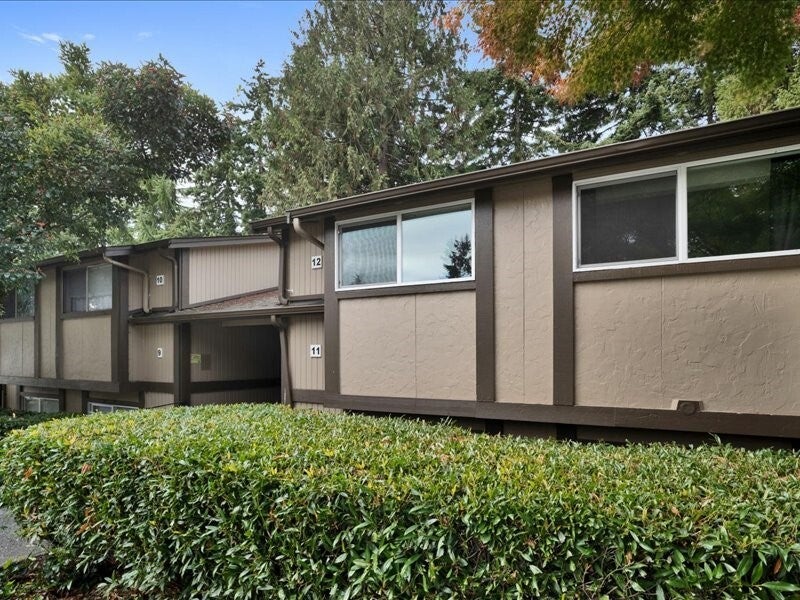 4727 176th Street SW J12