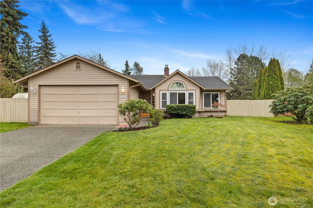 Photo of 6134 88th Place NE, Marysville, WA 98270 (MLS # 2494338)