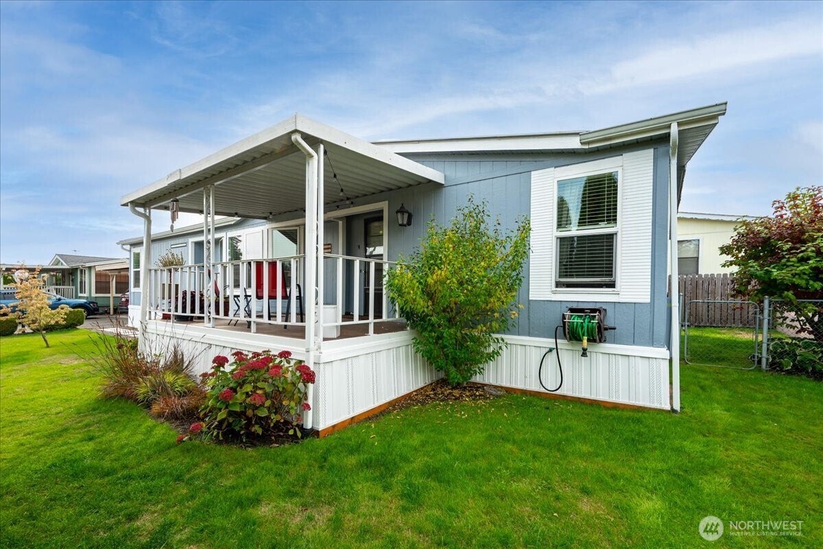 1701 73rd Street E 18