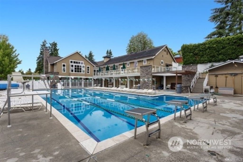listing image 9364773382434037081
