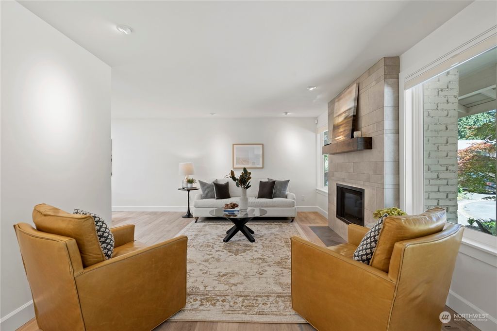 listing image 9364475939117348044