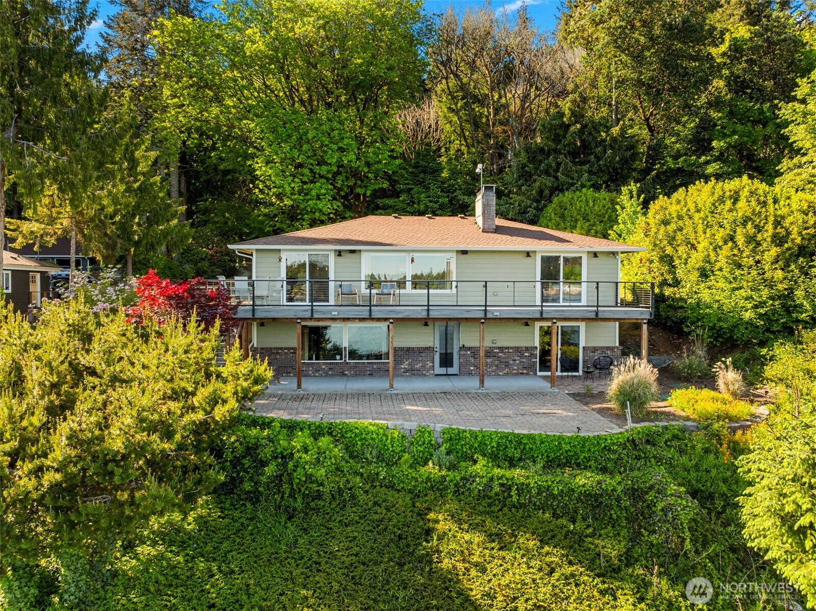 3444 Madrona Beach Road NW