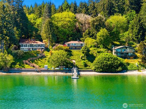 Photo of 3444 Madrona Beach Road NW, Olympia, WA 98502 (MLS # 2520561)