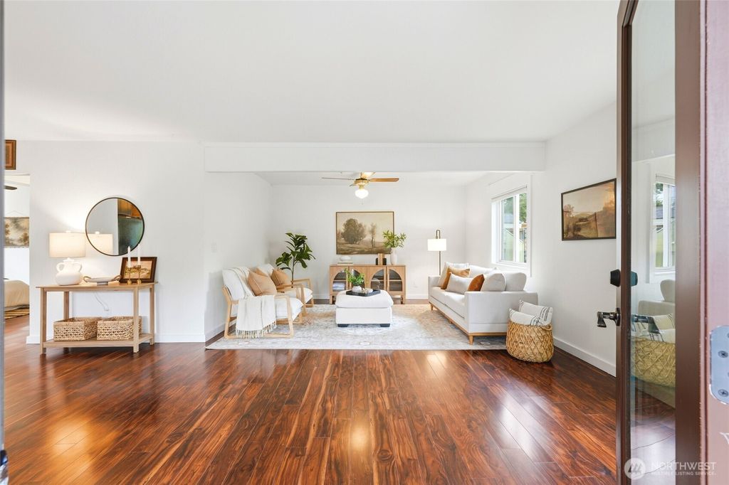 Photo of 11613 25th Avenue SE, Everett, WA 98208 (MLS # 2507870)