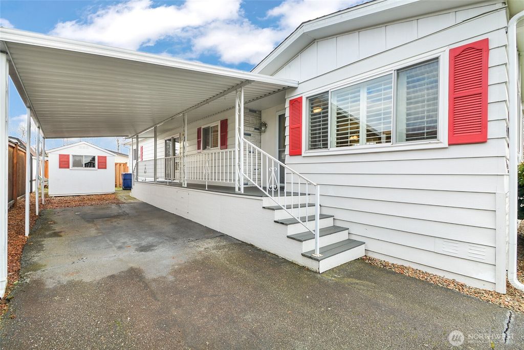 Photo of 5900 64th Street NE #30, Marysville, WA 98270 (MLS # 2482938)