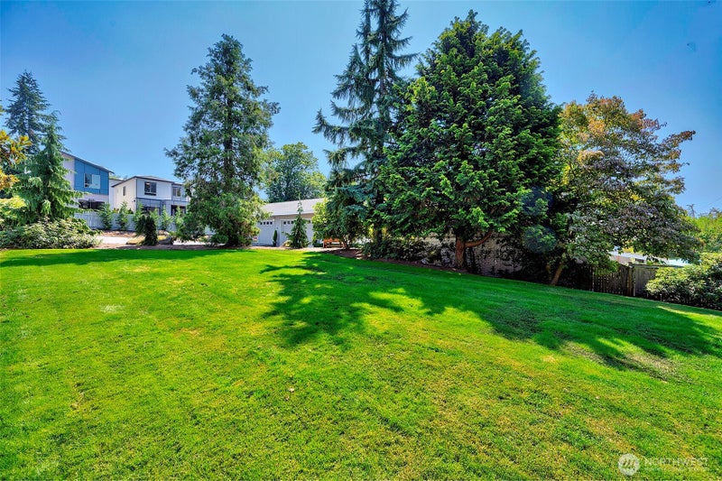 8205 NE 128th Street