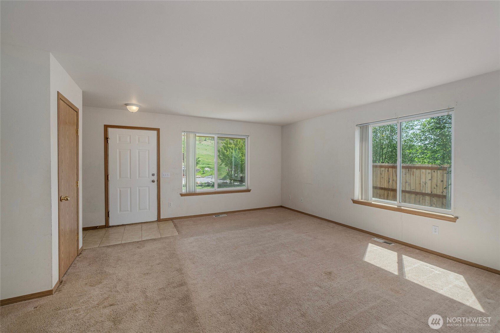 3932 NE Blueridge Drive