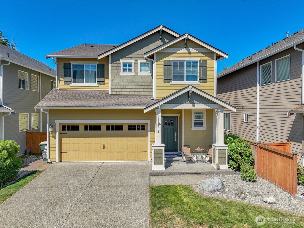 Photo of 8825 Corona CT Court NE, Lacey, WA 98516 (MLS # 2545000)