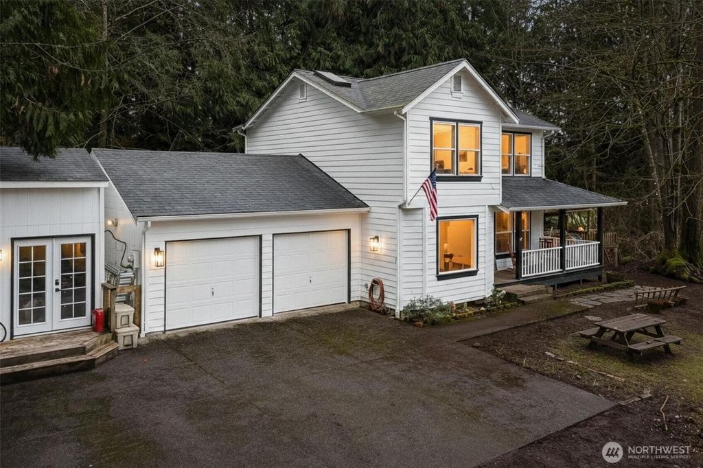 Photo of 11518 Cedar Grove Street NW, Gig Harbor, WA 98329 (MLS # 2483885)