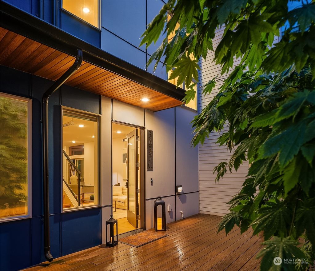 Photo of 3637 C Dayton Avenue N, Seattle, WA 98103 (MLS # 2240967)