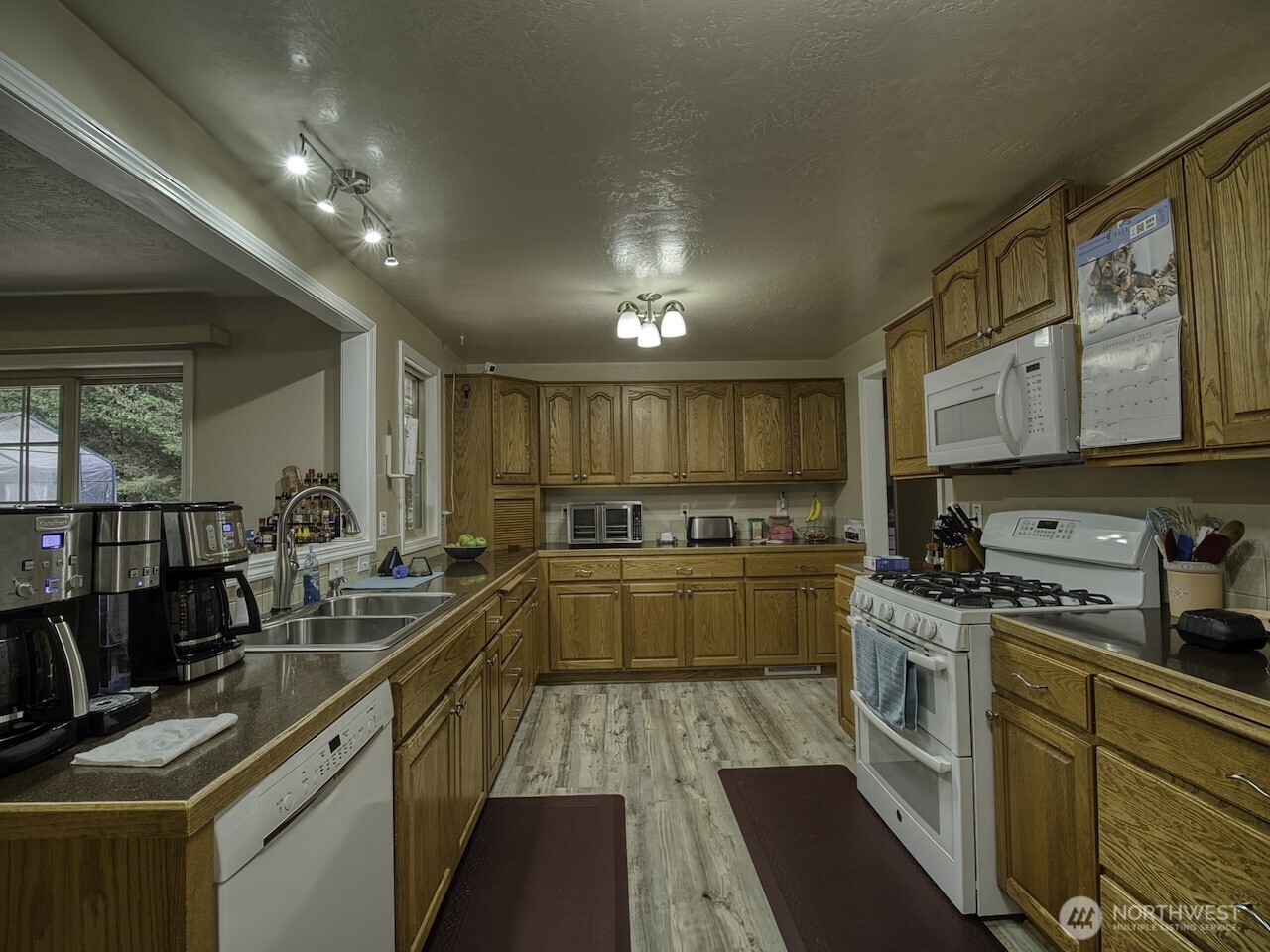 621 N 6th Street