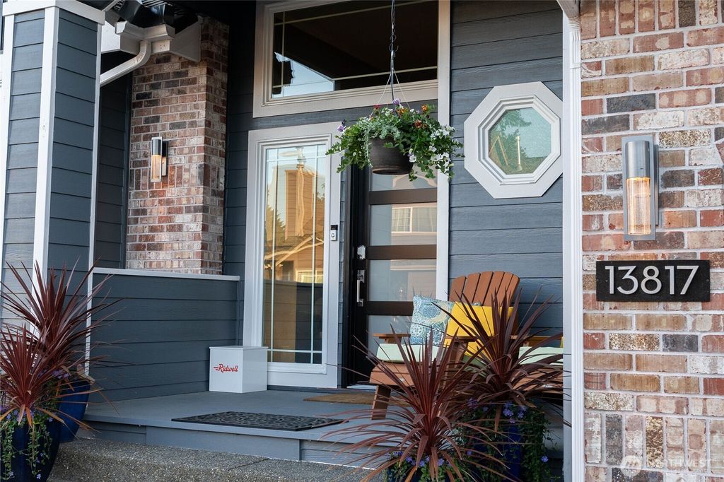 Photo of 13817 SE 36th Street, Vancouver, WA 98683 (MLS # 2508873)