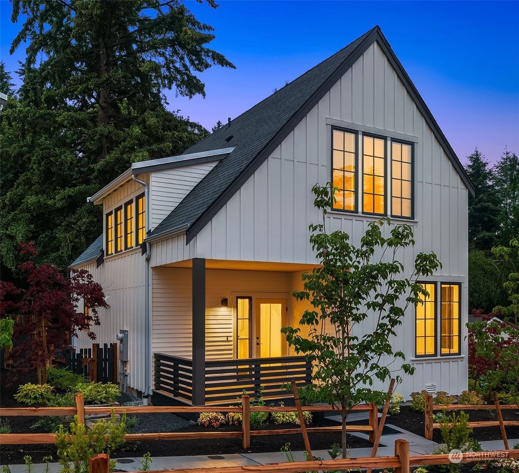 Photo of 2222 NE 125th Street, Seattle, WA 98125 (MLS # 2228803)