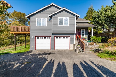 Photo of 2409 S 15th Street, Mount Vernon, WA 98274 (MLS # 2590714)