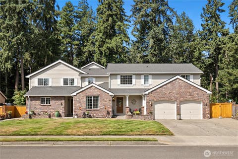 Photo of 10816 130th Avenue E, Puyallup, WA 98374 (MLS # 2571244)