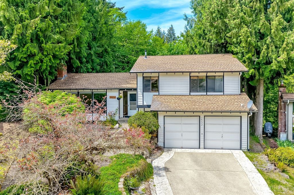 Photo of 14333 93rd Avenue NE, Kirkland, WA 98034 (MLS # 2515334)