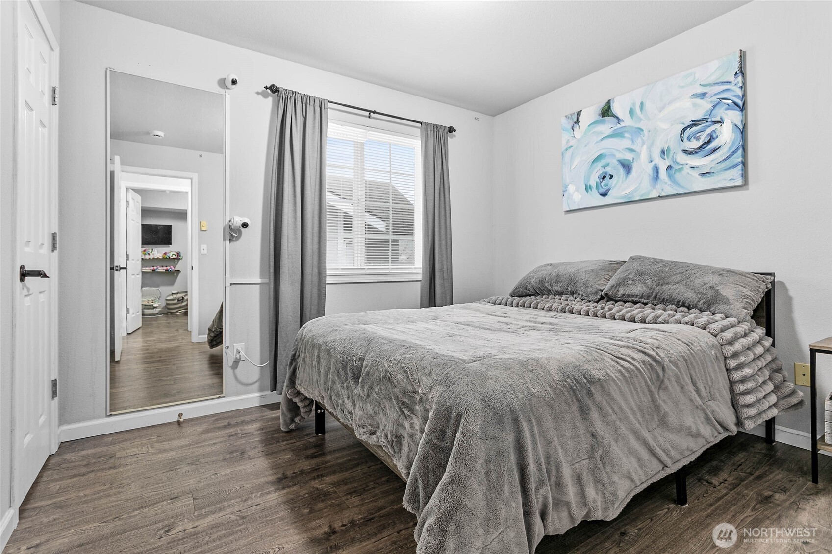 2709 Maplewood Avenue 304