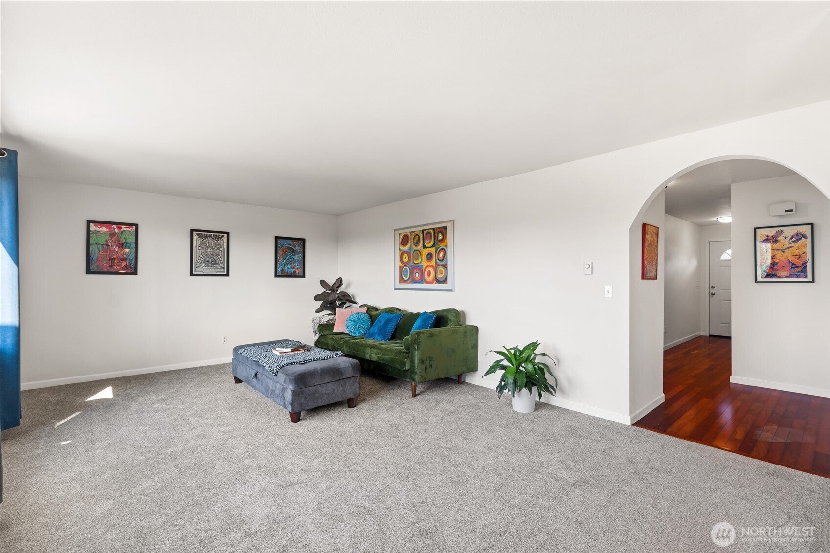 5807 Hendrickson 106