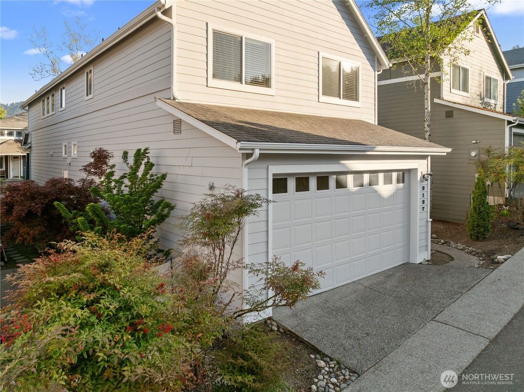 Photo of 2127 NW Far Country Lane, Issaquah, WA 98027 (MLS # 2479896)
