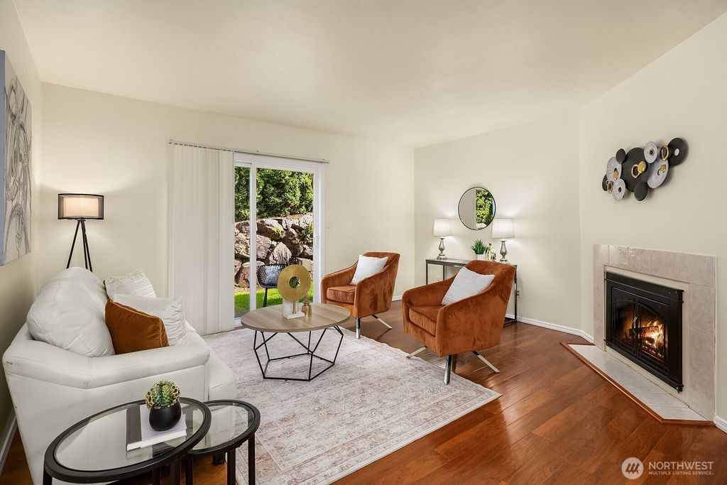 Photo of 12828 SE 41st Lane #C103, Bellevue, WA 98006 (MLS # 2490470)