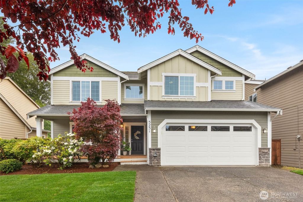 Photo of 5231 NE 11th Court, Renton, WA 98059 (MLS # 2526176)