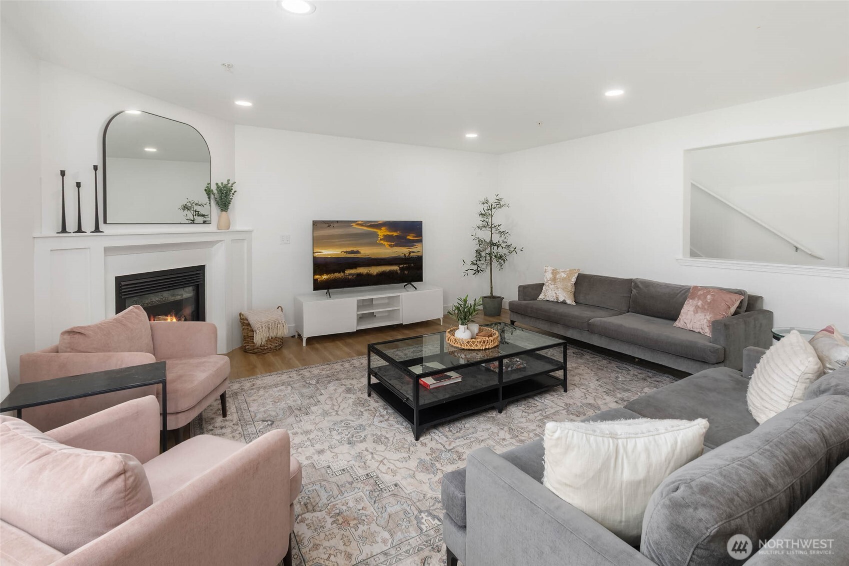 5231 NE 11th Court