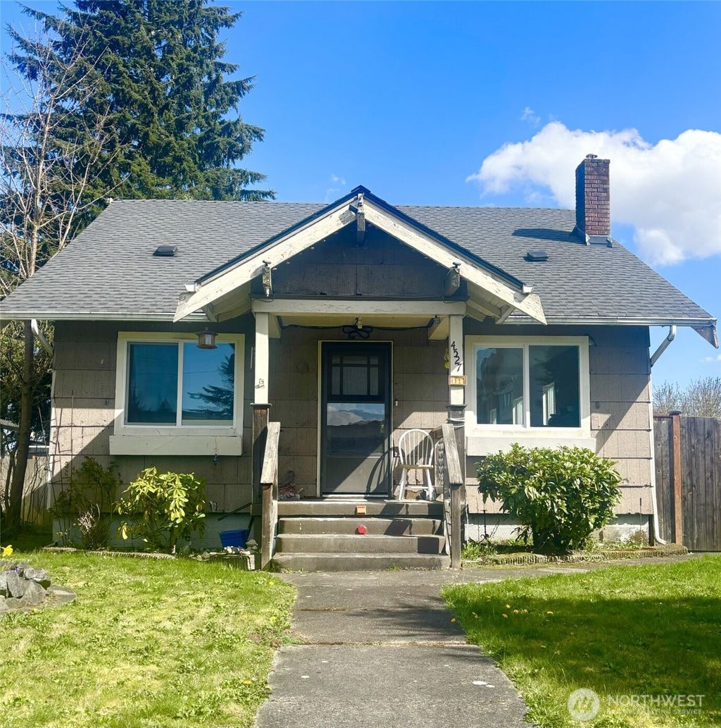 Photo of 4527 E B Street, Tacoma, WA 98404 (MLS # 2507399)