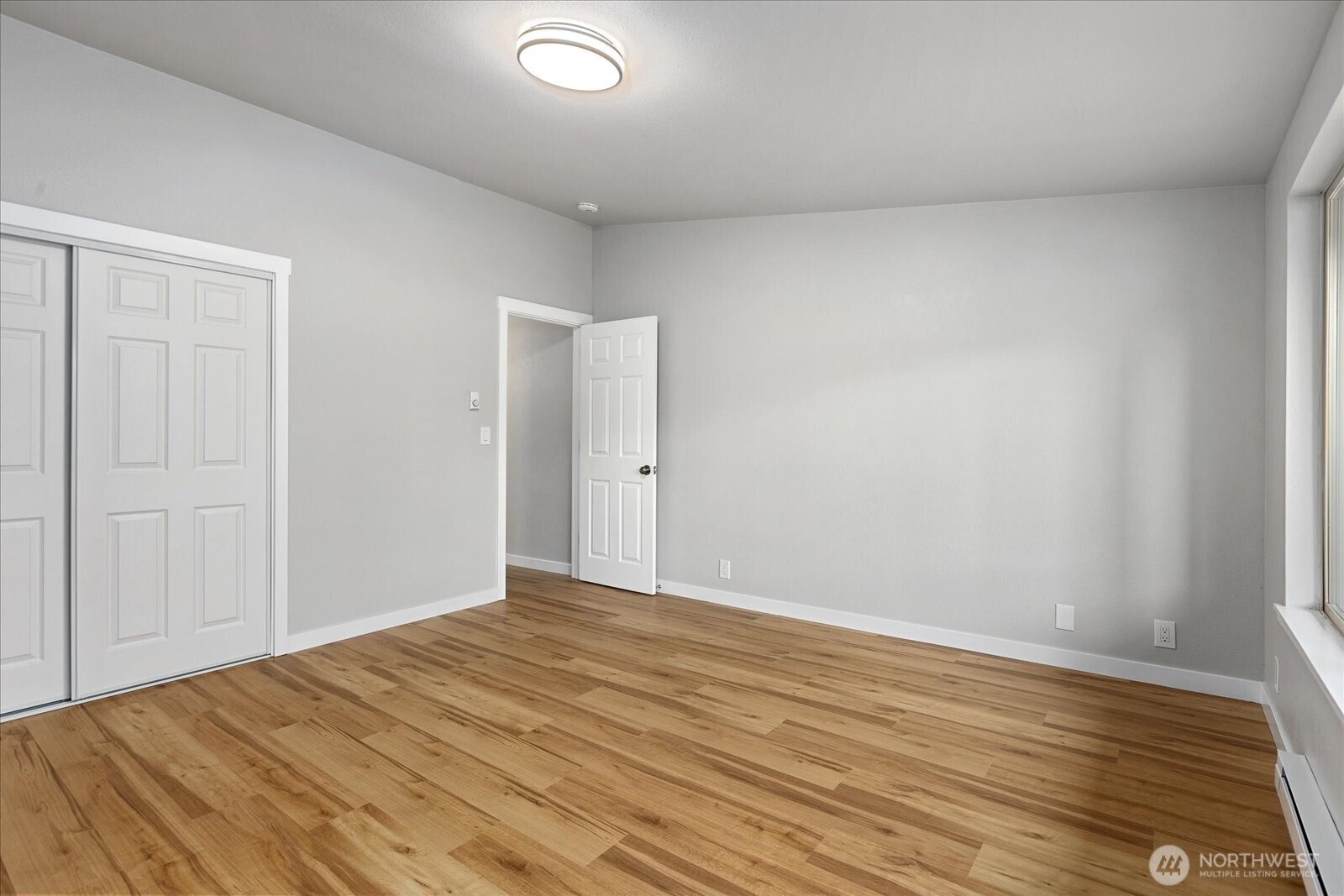 9018 8th Avenue SW 9024