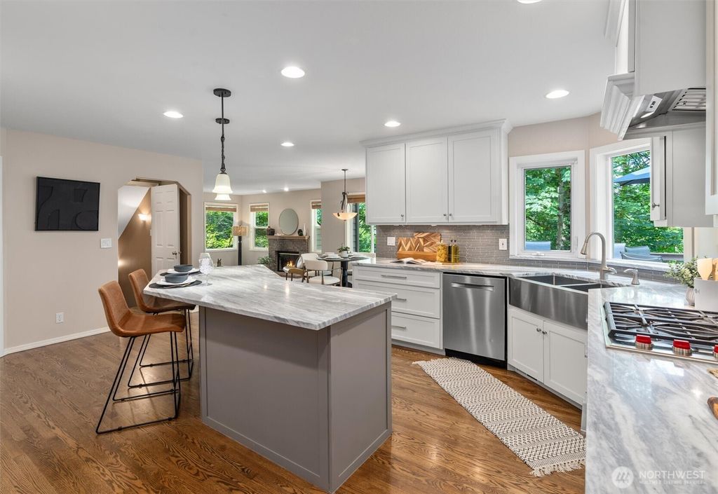 Photo of 4535 251st Way NE, Redmond, WA 98053 (MLS # 2428101)