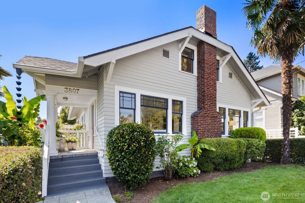 Photo of 3807 Densmore Avenue N, Seattle, WA 98103 (MLS # 2412107)
