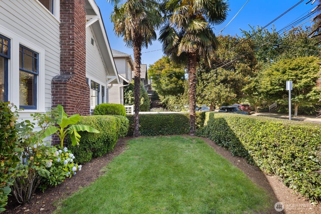 Photo of 3807 Densmore Avenue N, Seattle, WA 98103 (MLS # 2412107)