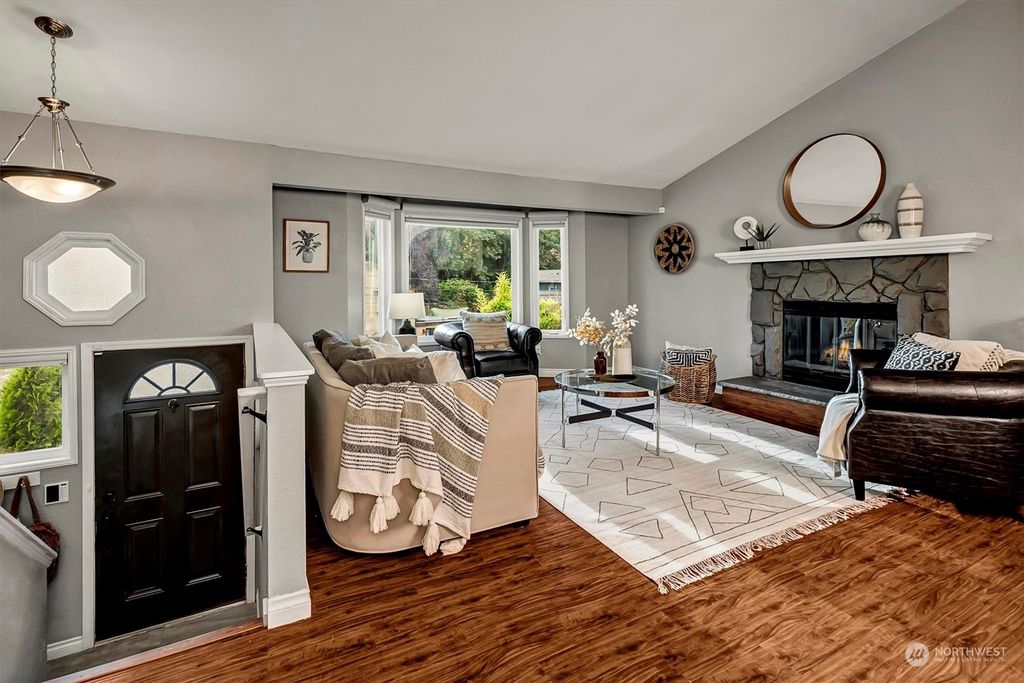 Photo of 5944 47th Avenue S, Seattle, WA 98118 (MLS # 2271943)