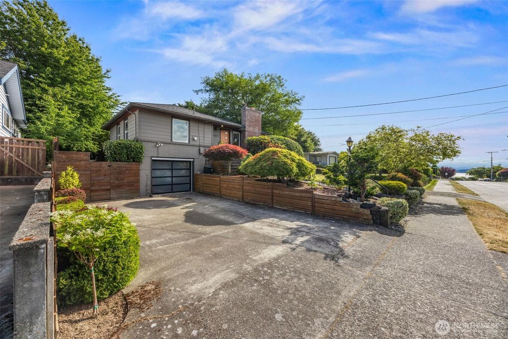 Photo of 5311 SW Charlestown Street, Seattle, WA 98116 (MLS # 2388697)