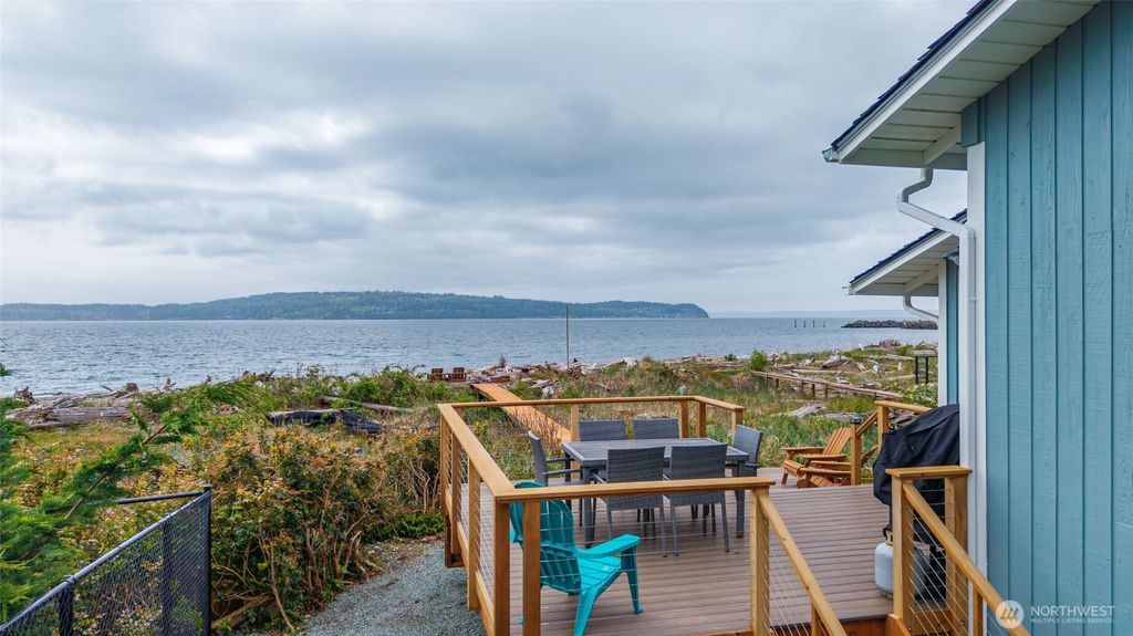 Photo of 1818 E Lola Beach Lane, Oak Harbor, WA 98277 (MLS # 2508053)