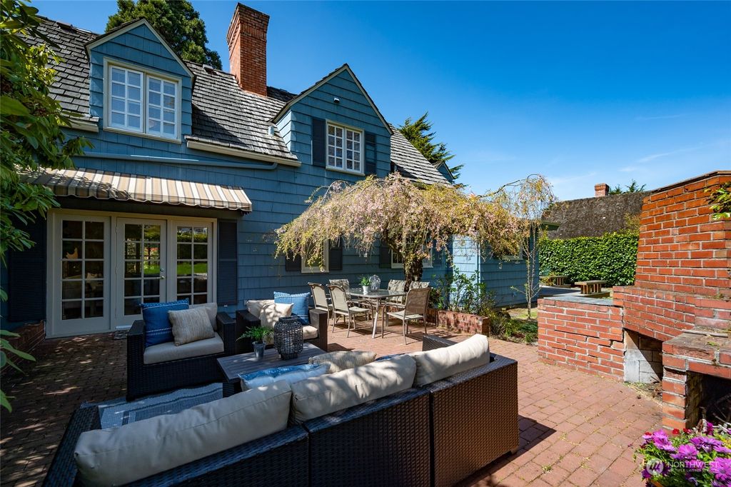 Photo of 10216 Valmay Avenue NW, Seattle, WA 98177 (MLS # 2058826)