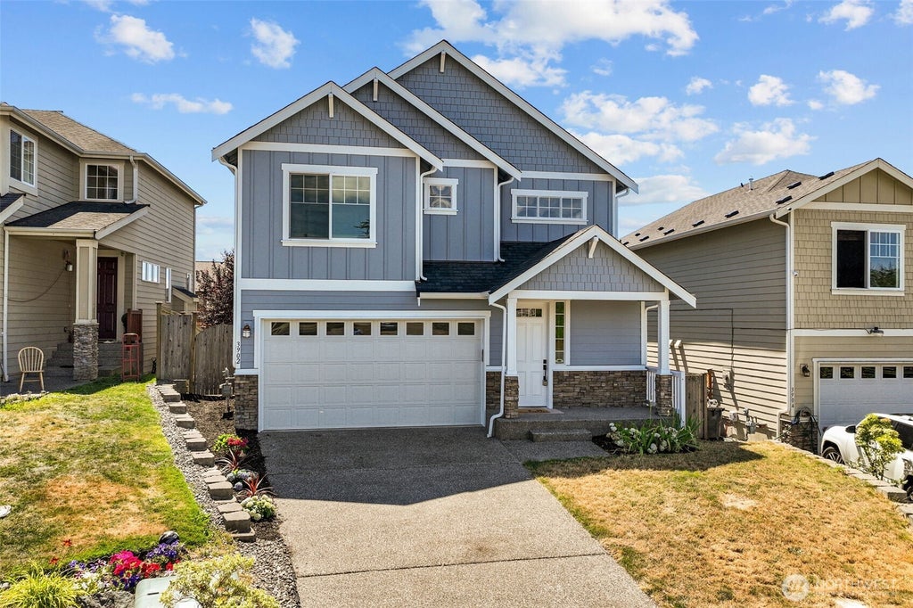 Photo of 3902 69th Drive NE, Marysville, WA 98270 (MLS # 2562350)