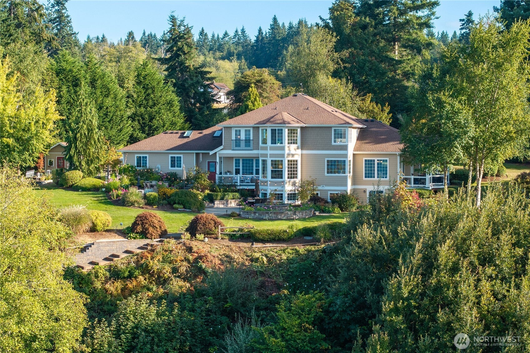 580 NW Lofall Road
