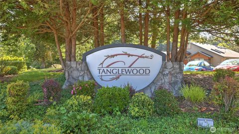 25025 SE Klahanie Boulevard Unit L104, Sammamish, WA 98029 - MLS#: 2369004