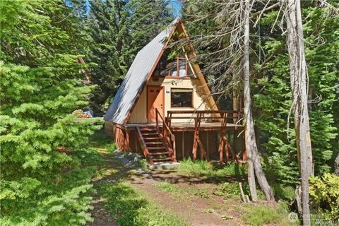 Photo of 10 Olson Drive N, Snoqualmie Pass, WA 98068 (MLS # 2526065)