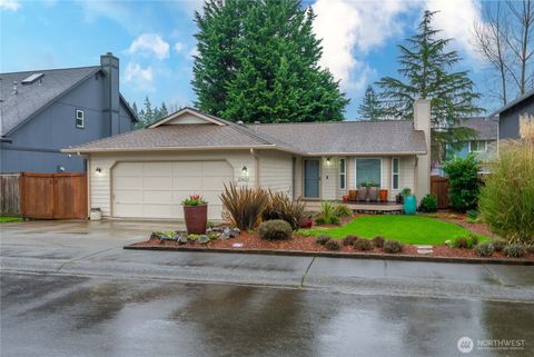 Photo of 21621 SE 238th Street, Maple Valley, WA 98038 (MLS # 2491745)