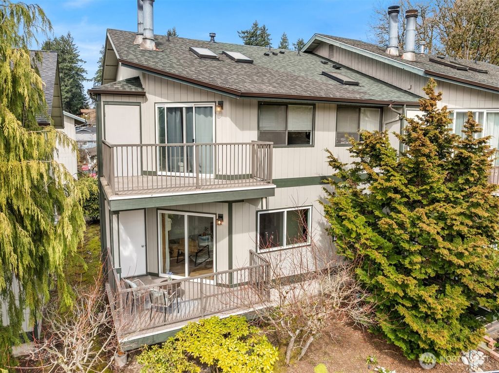 Photo of 18003 108th Avenue NE #B2, Bothell, WA 98011 (MLS # 2485895)