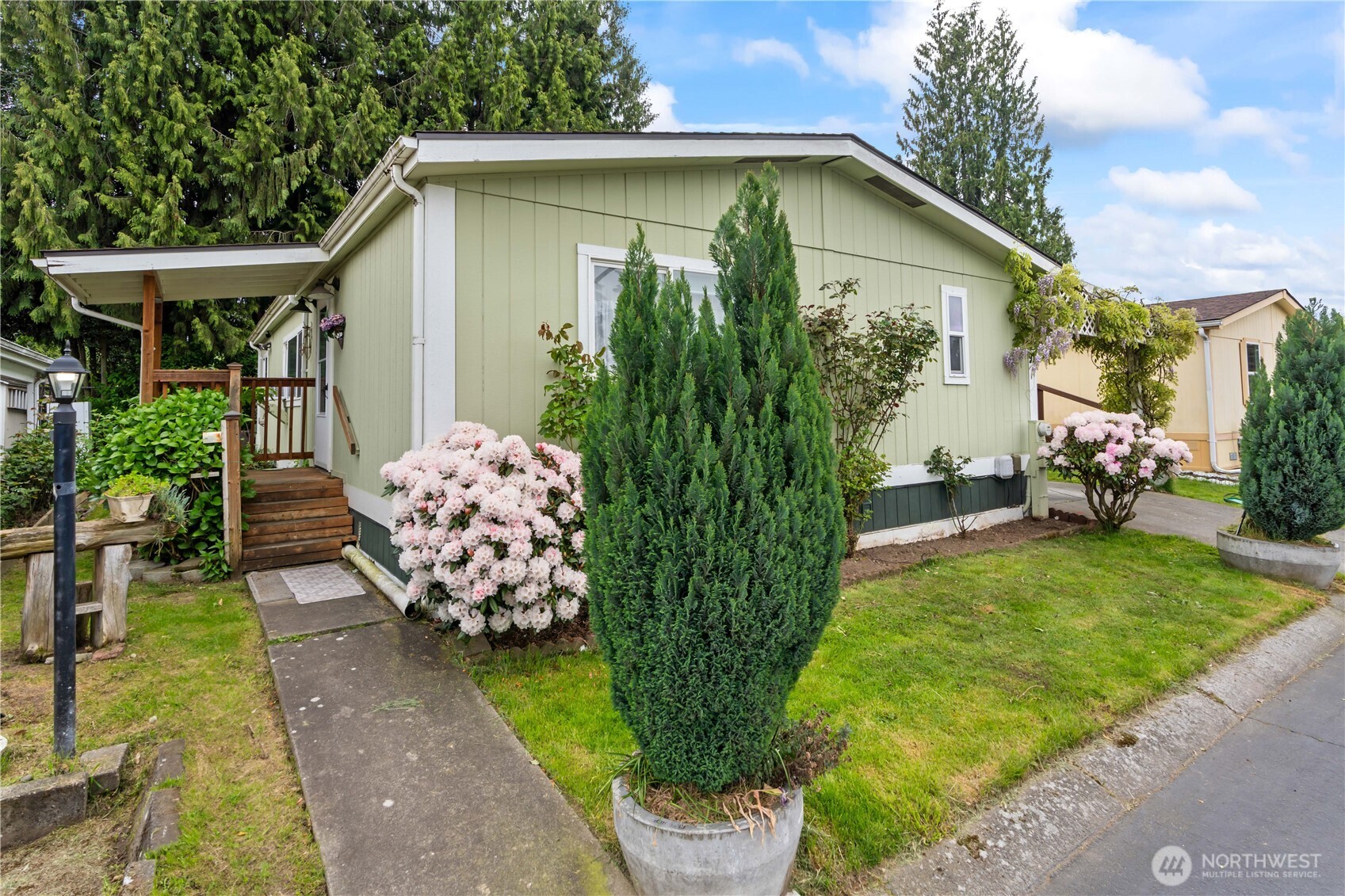 607 37th Street SE 92
