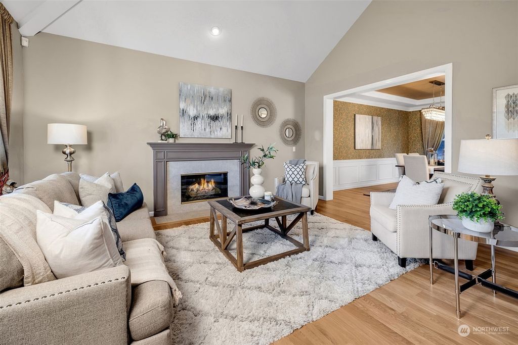 Photo of 5300 NE 23rd Court, Renton, WA 98059 (MLS # 2326034)