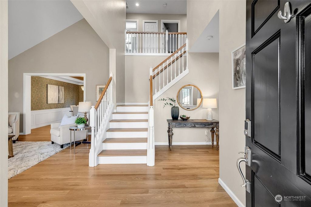 Photo of 5300 NE 23rd Court, Renton, WA 98059 (MLS # 2326034)