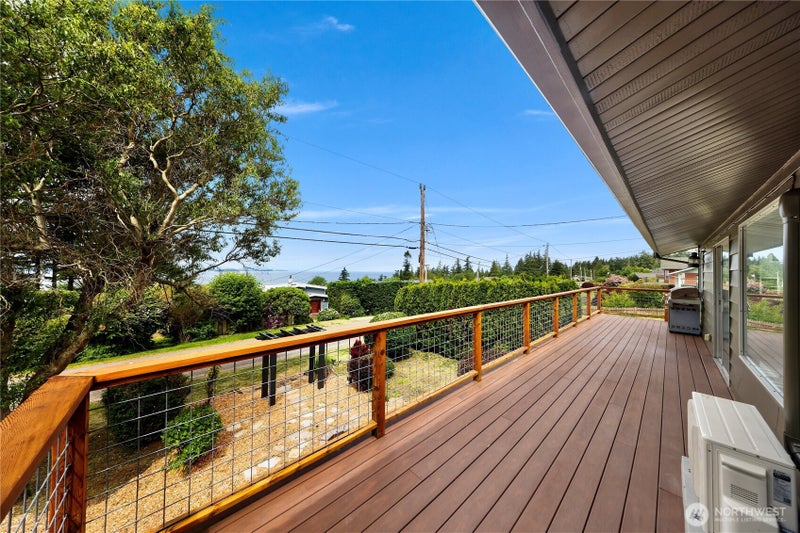 2536 Island View Lane