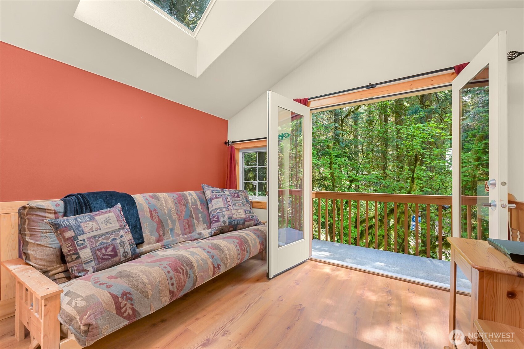 Deming, Washington 98244, United States, 2 Bedrooms Bedrooms, ,2 BathroomsBathrooms,Residential,Active,135779