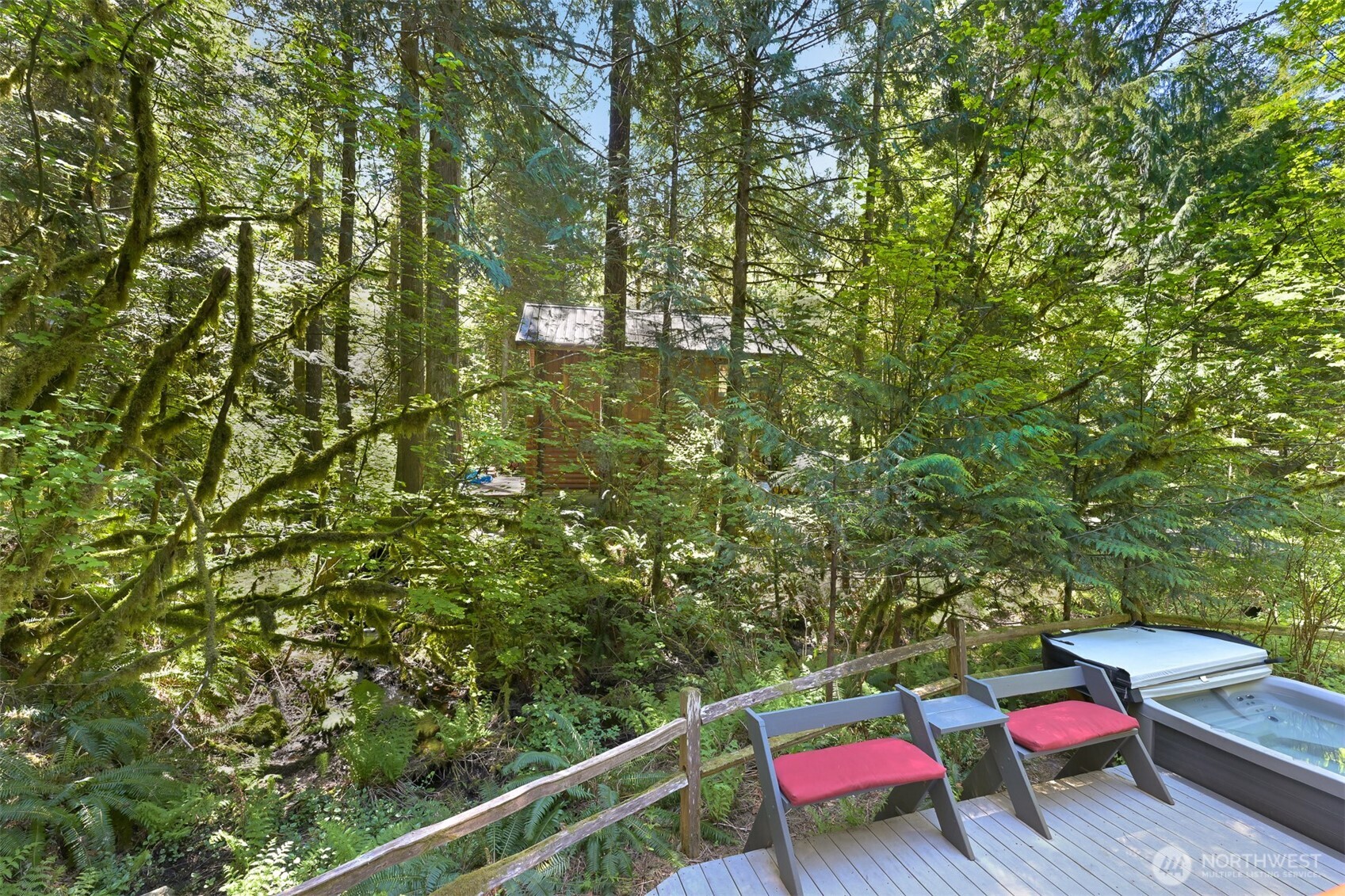 Deming, Washington 98244, United States, 2 Bedrooms Bedrooms, ,2 BathroomsBathrooms,Residential,Active,135779