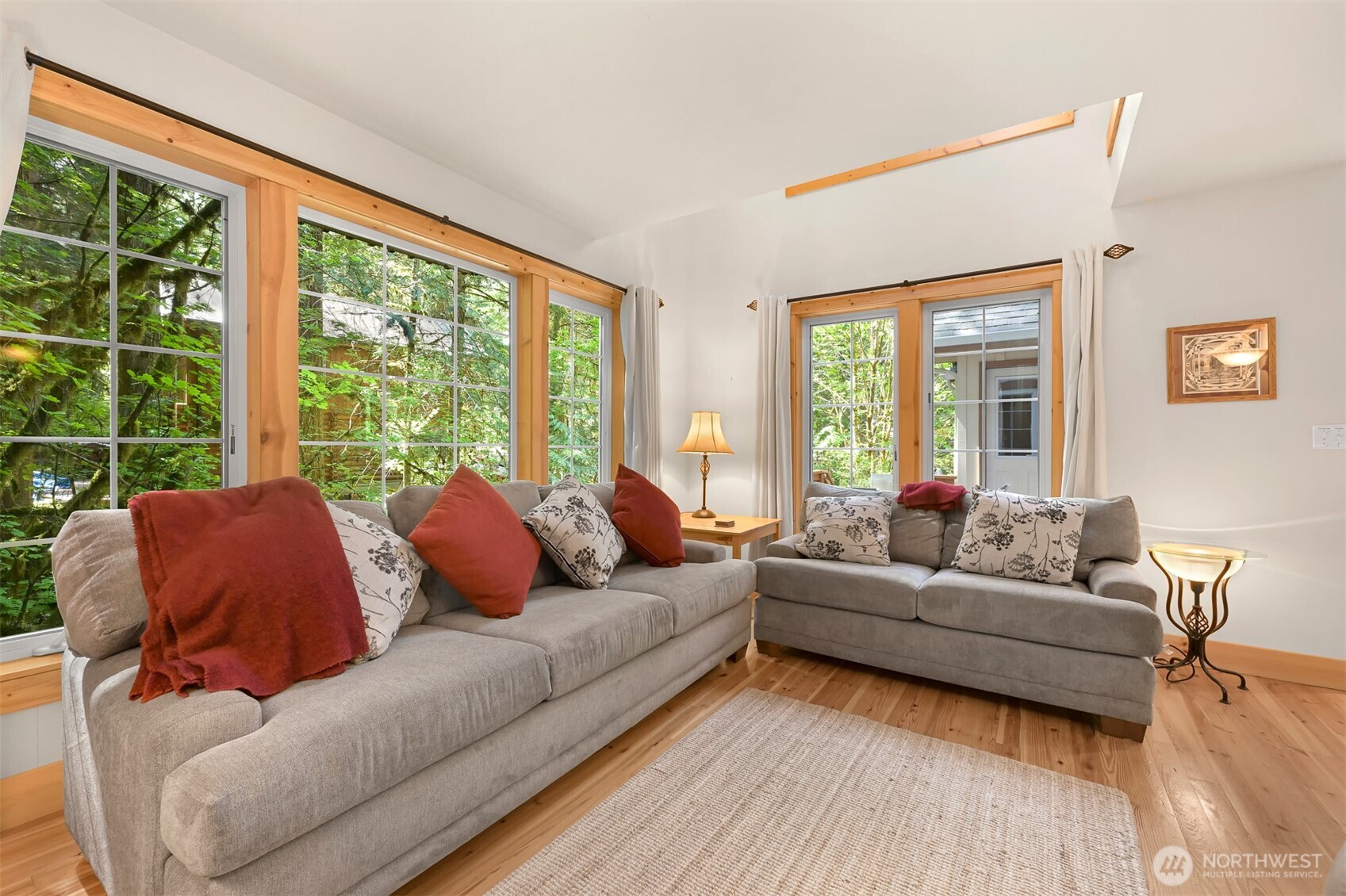 Deming, Washington 98244, United States, 2 Bedrooms Bedrooms, ,2 BathroomsBathrooms,Residential,Active,135779