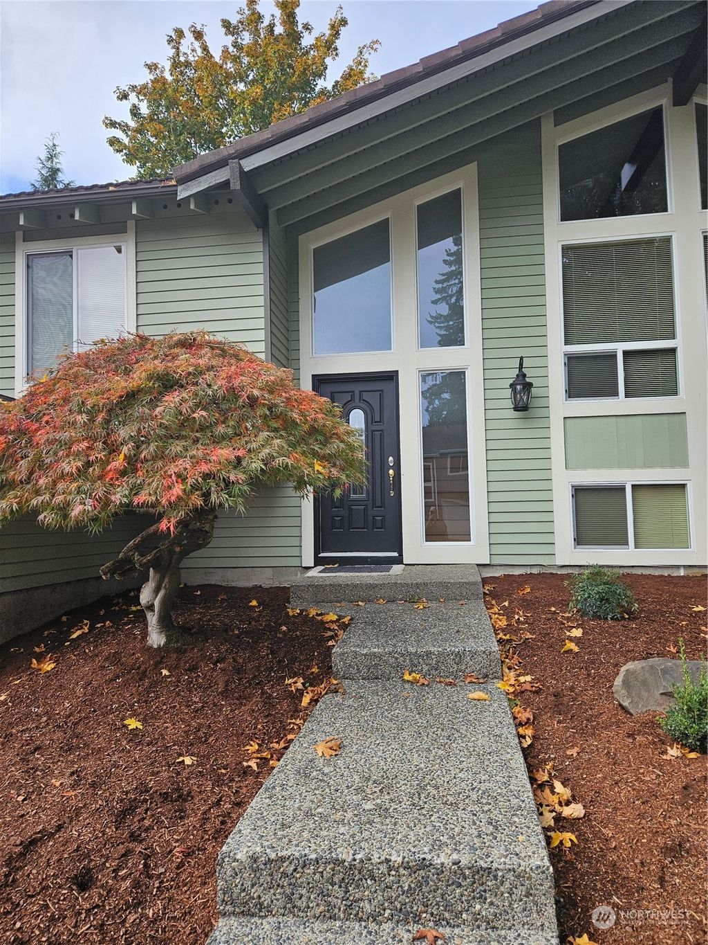 Photo of 17703 162 Avenue SE, Renton, WA 98058 (MLS # 2174135)