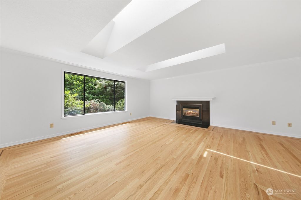 Photo of 7212 47th Avenue W, Mukilteo, WA 98275 (MLS # 2140223)